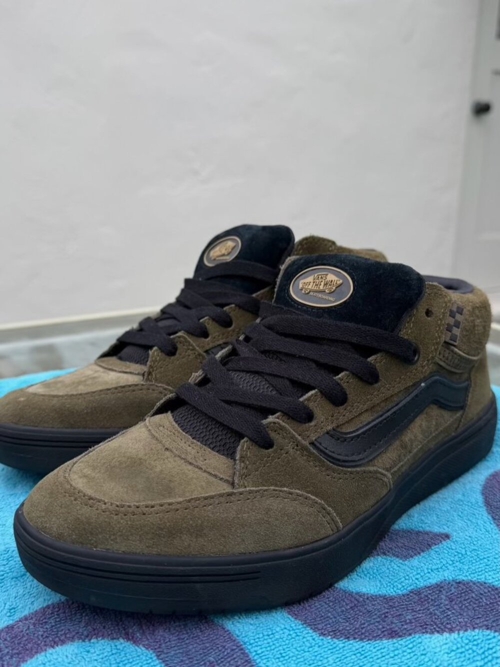Vans Zahba Mid Beatrice Domond (M 8.5)
